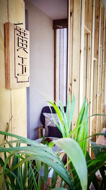 Hangzhou Puyu Travelling With Hotel Esterno foto