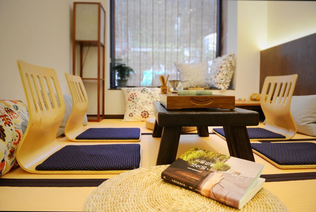 Hangzhou Puyu Travelling With Hotel Esterno foto